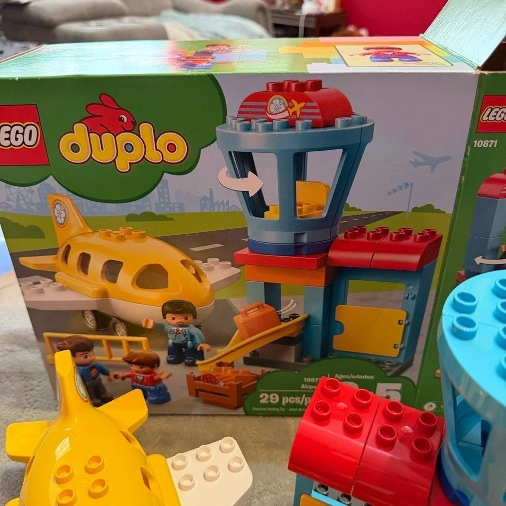LEGO DUPLO 10871 Airport Airplane Set Plane Tower‎ Figures Incomplete w/